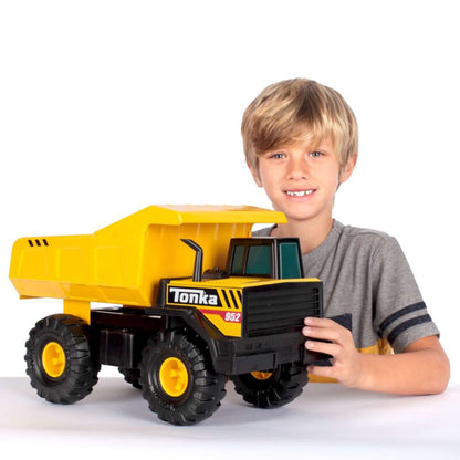 Tonka Mighty Dump Truck - US 3945